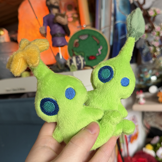 Glow Plant Friend Plushie